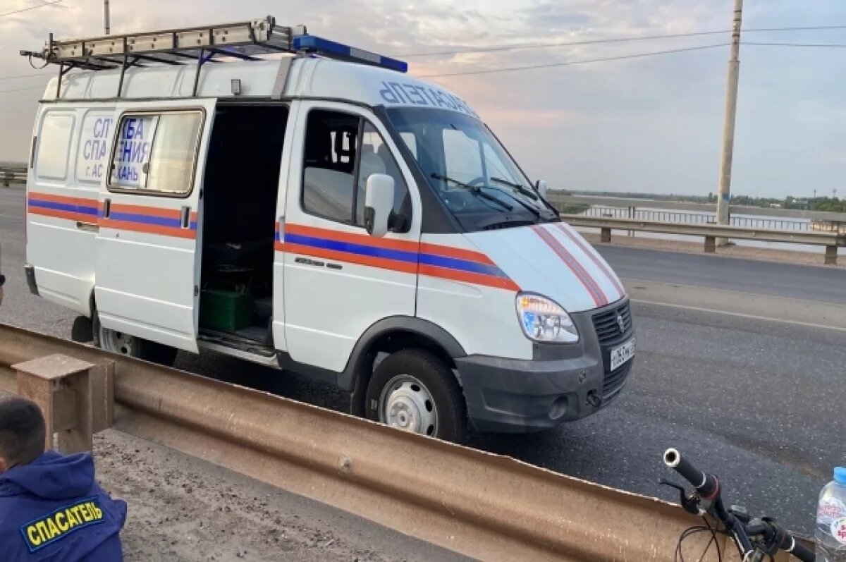    Без погон, но с отвагой: истории городских спасателей Астрахани