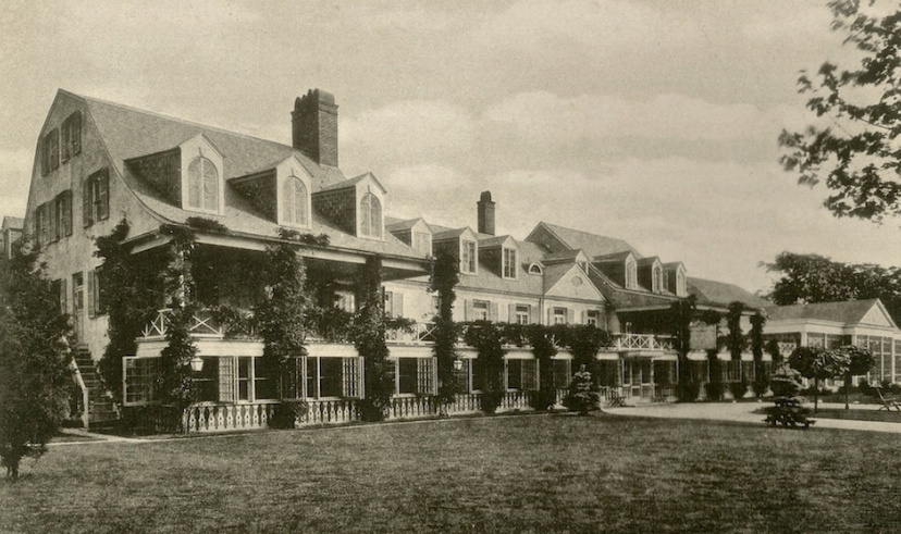 Так выглядели особняки того времени. Архивное фото.