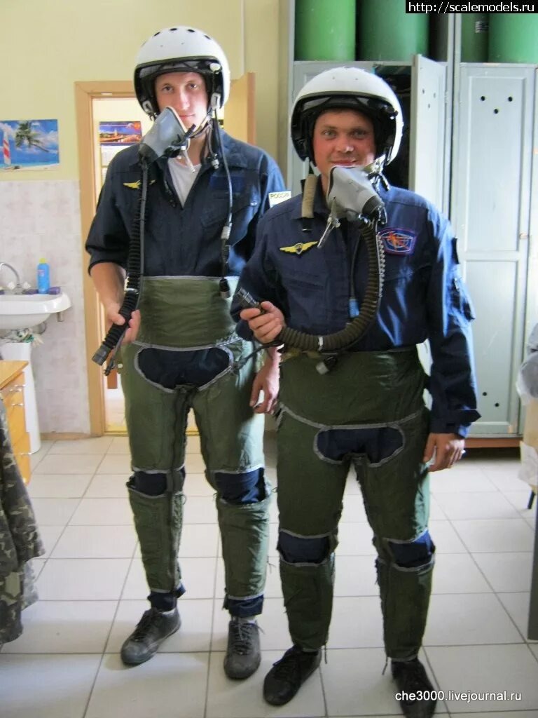 Противоперегрузочные костюмы