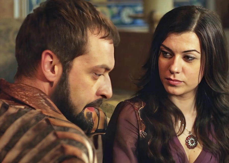 Стоп-кадр сериала Великолепный век, Турция. Нигяр и Ибрагим