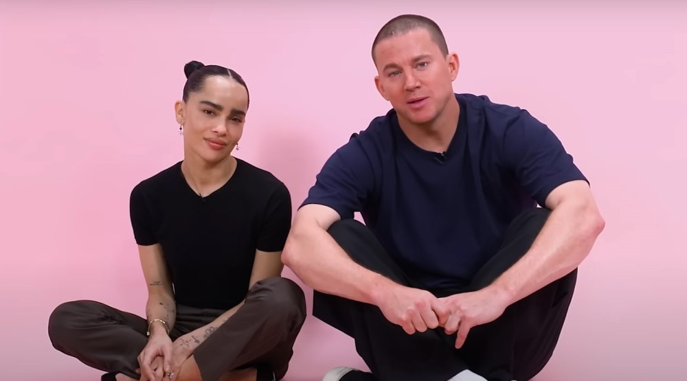 Зои Кравиц и Ченнинг Татум на шоу «The Puppy Interview» / Фото: YouTube/BuzzFeedCeleb  📷
