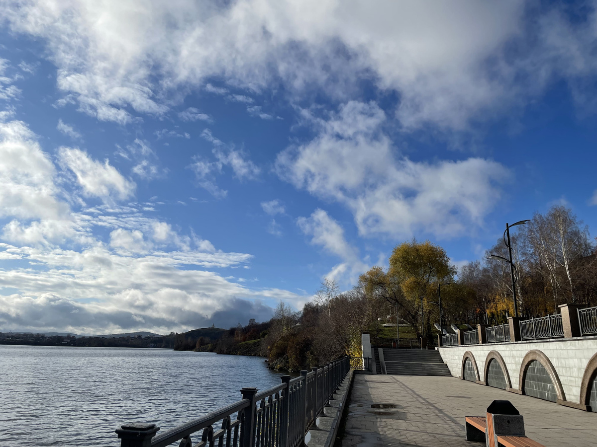 Красивейший вид из парка. Река Тагил