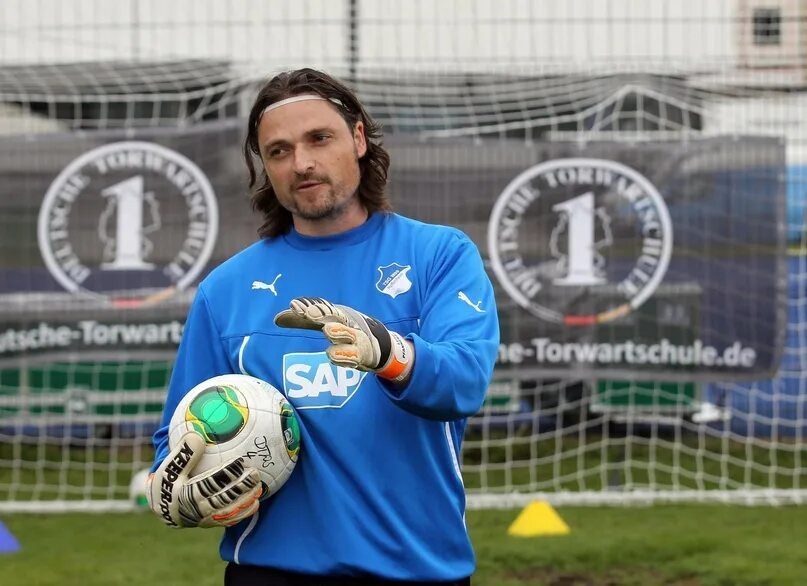 Лутц Пфанненштиль