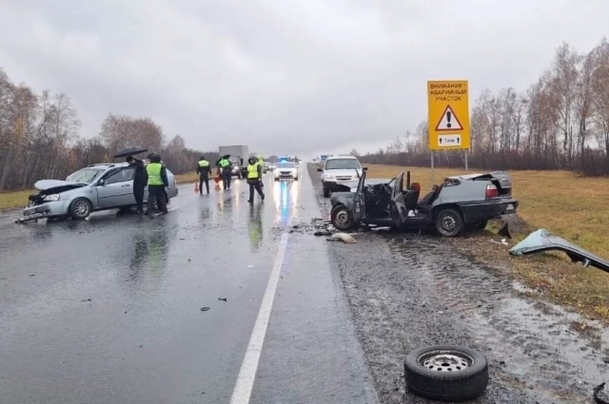    В Каменском районе под Пензой столкнулись две легковушки, погиб мужчина