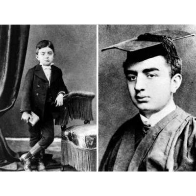 АРМЯНСКИЕ МЕЦЕНАТЫ ВЫКУПИЛИ УЧАСТОК ЗЕМЛИ БЛИЗ РАЙОНА КАДЫКЕЙ, НАЧАЛИ СТРОИТЕЛЬСТВО ЗДАНИЯ. В 1876 году Богос Габриелян помог увеличить территорию, содействовала и церковь Сурб Такавор. Так построили два учебных заведения.