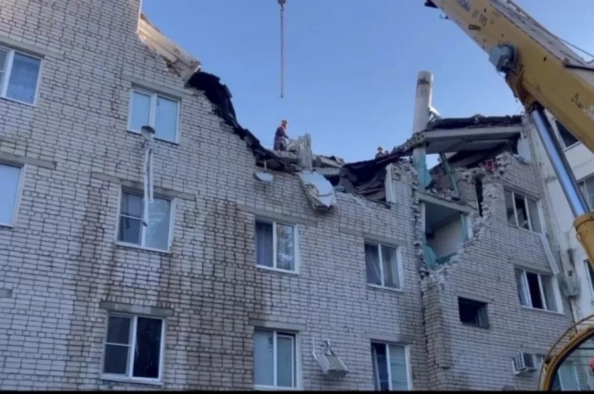    Жильцы дома в Черкесске сразу после взрыва подумали о землетрясении