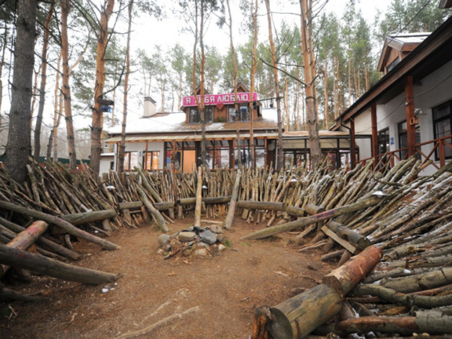 Самое известное и долгоиграющее реалити, подарившее нам много "звезд". Яндекс Картинки.
