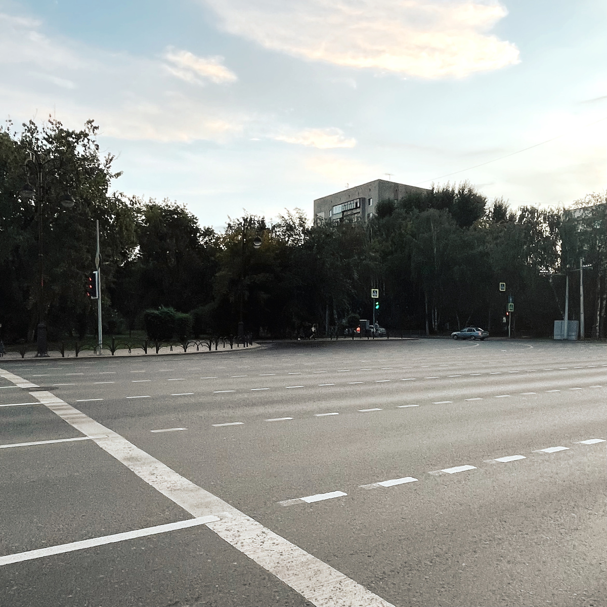 Улица Республики - главная транспортная артерия города, протяженностью 10 километров