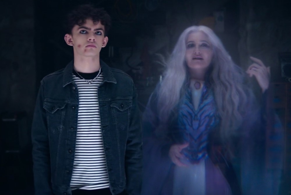     Кадр из сериала «Это все Агата» (2024)