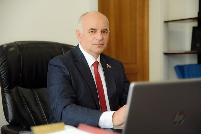    Юрий Амерев