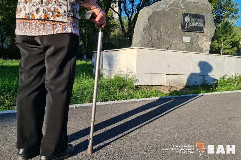    ЕАН / Остается только один вопрос: а как миасские силовики будут отличать тех, кто пришел почтить память жертв политрепрессий, от тех, кто пришел вспомнить убитого оппозиционера?