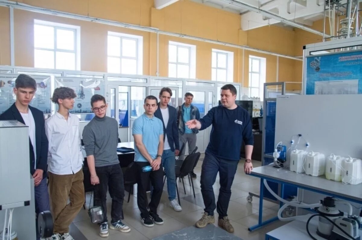    В ОНПЗ и омских колледжах начнут подготовку специалистов