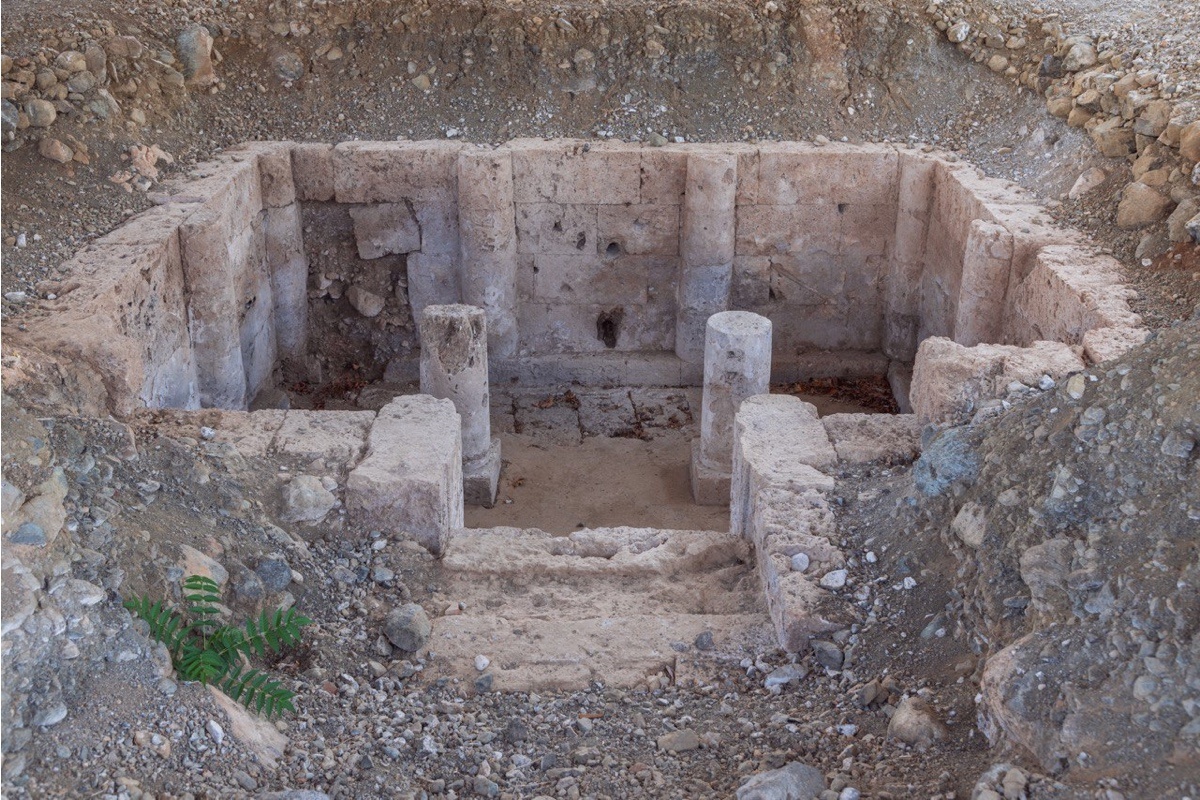 Artyart / Shutterstock / FOTODOM📷Археологи давно связывают захоронения в Вергине с семьей Александра Македонского