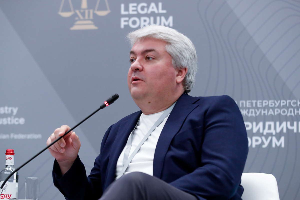 Алексей Гореславский рассказал о важности качественного контента для детей и подростков.  Фото: из фотобанка Фонда Росконгресс photo.roscongress.org / Анна Горбань