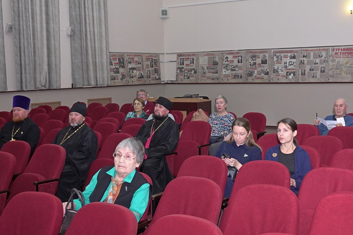    Вопросы истории крещения карелов и развития православия обсудили ученые в Петрозаводске. Фото: «Республика»/Максим Смирнов