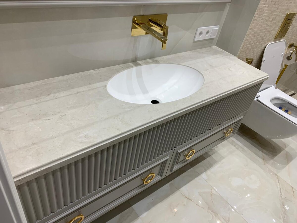 столешница с раковиной из акрилового камня