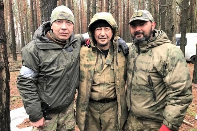    Отважного врача ценили и уважали бойцы. Фото: Из личного архива