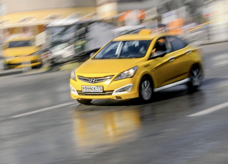 Такси. Фото: Дарья Ильина © ИА REX