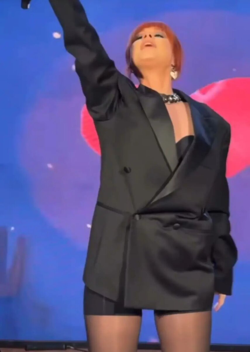    Юлия Савичева