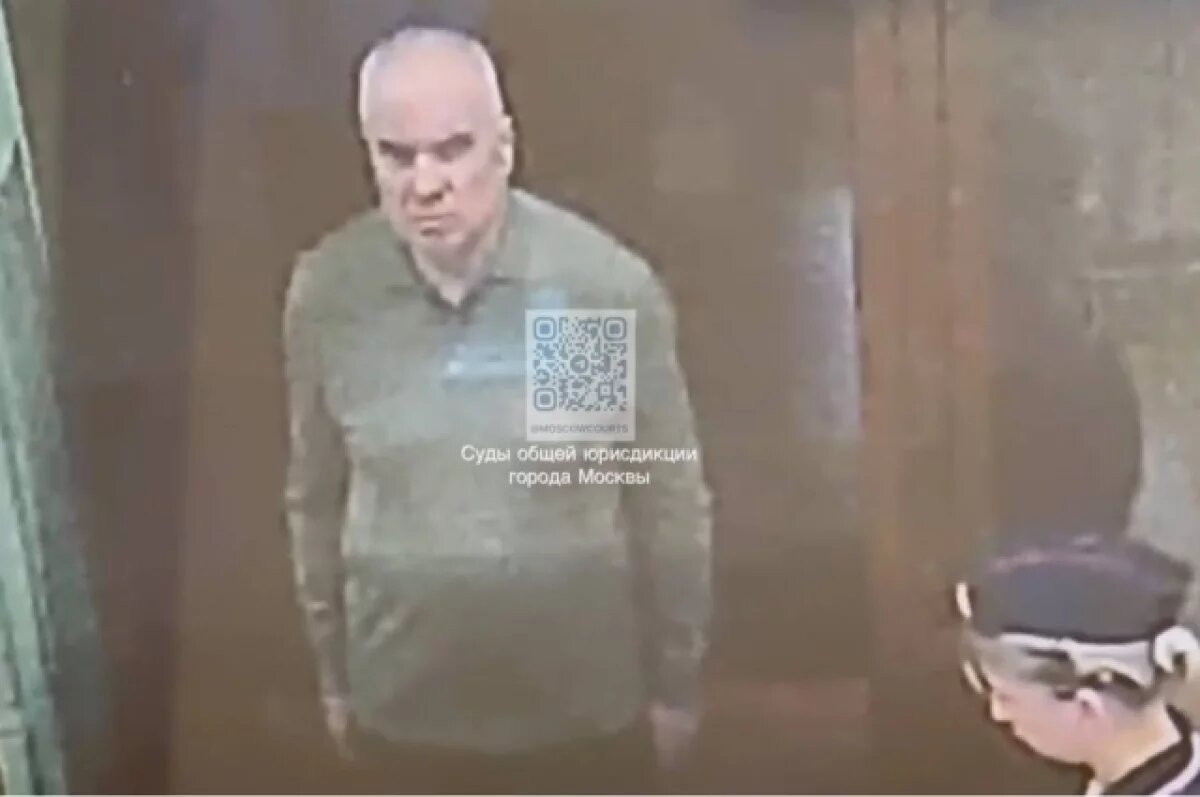    Экс-министру труда Омской области Куприянову продлили арест