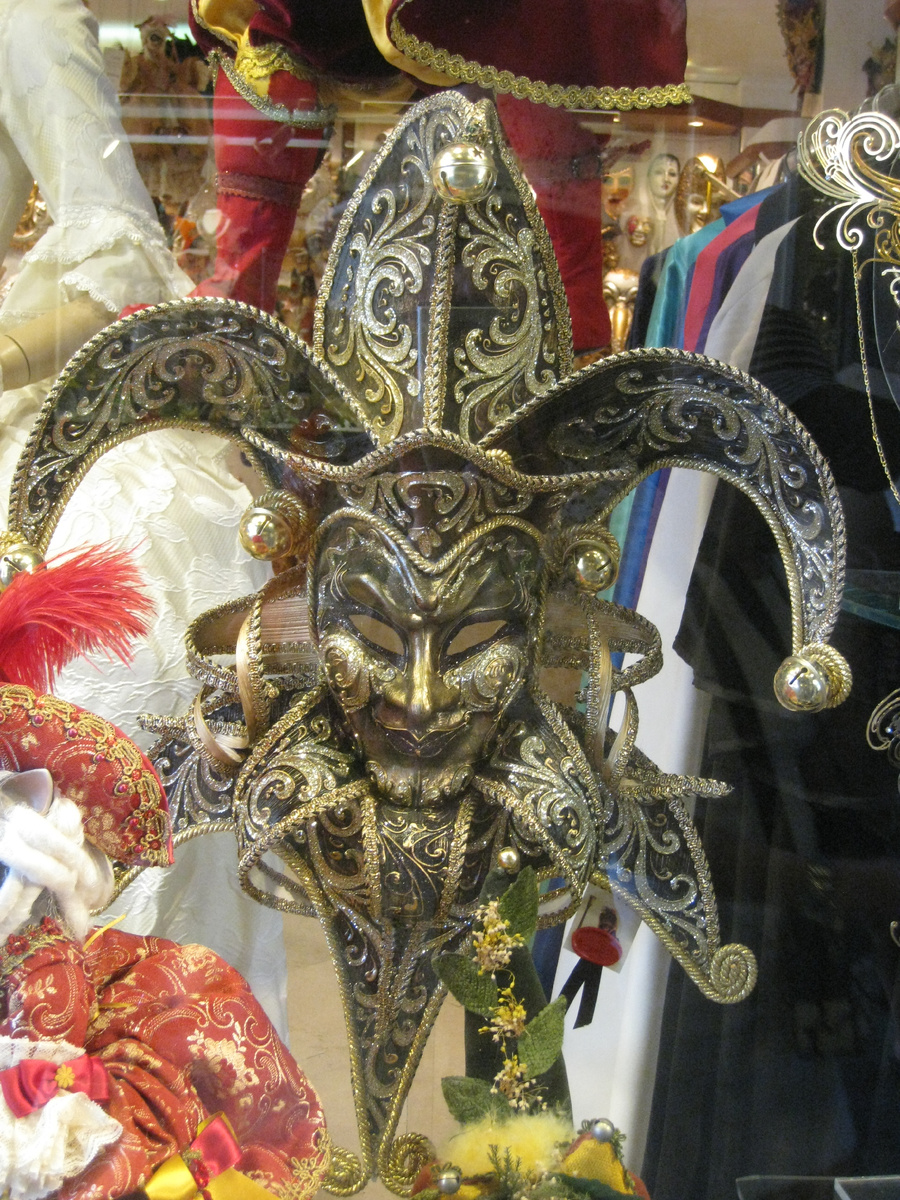 Венецианская маска. Фото из личного архива