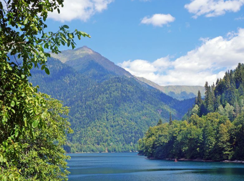 Индивидуальный мини-тур в Абхазию из Сухума.