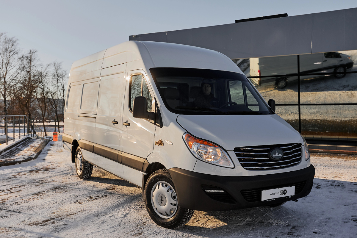 МАЗ цельнометаллический фургон