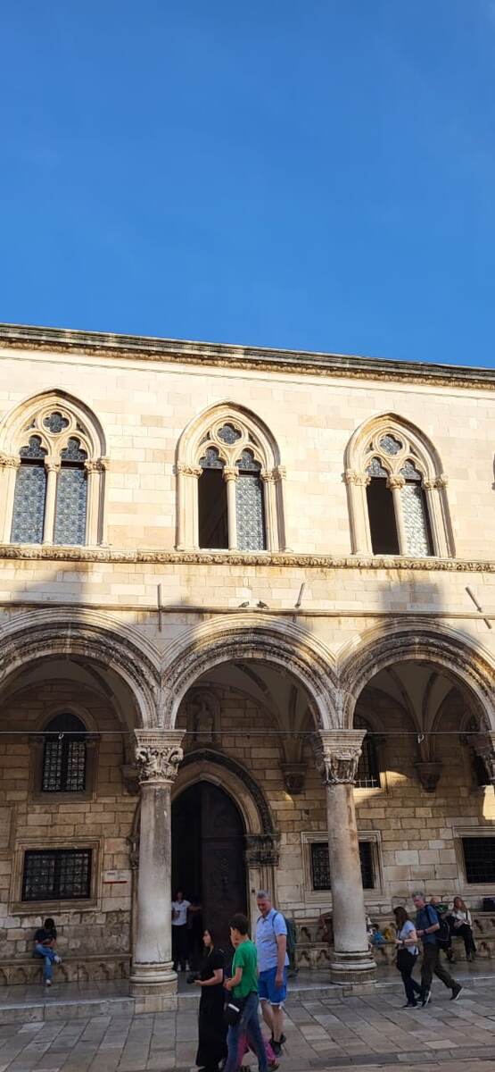 Вид снаружи