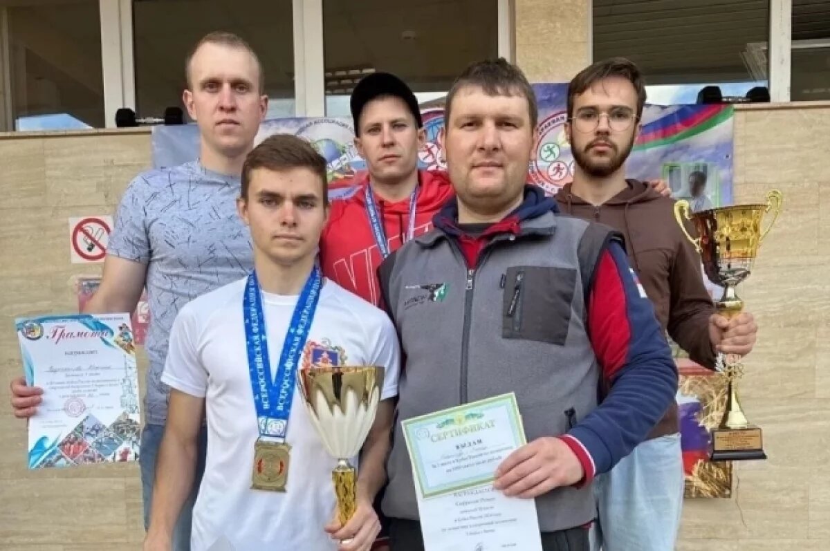    Брянский полиатлонист Максим Подтыкайлов выиграл третий этап Кубка России