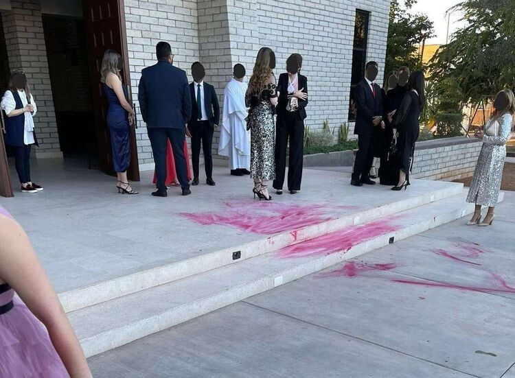 Источник: Larilarieh/reddit