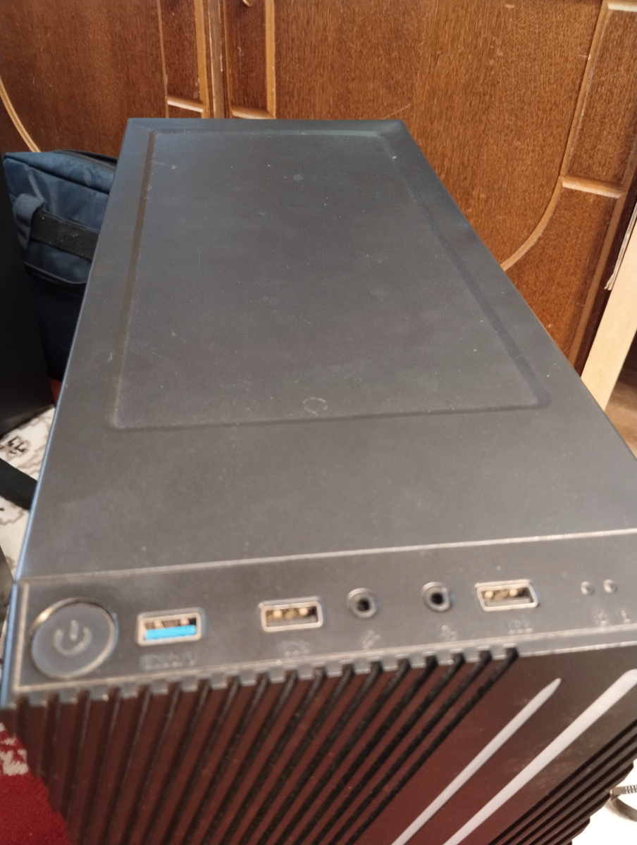 Корпус AeroCool