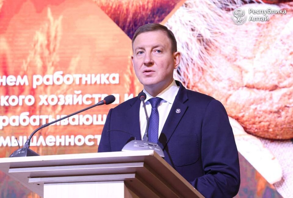    Андрей Турчак поздравил с праздником работников сельского хозяйства. Источник: пресс-центр правительства Республики Алтай