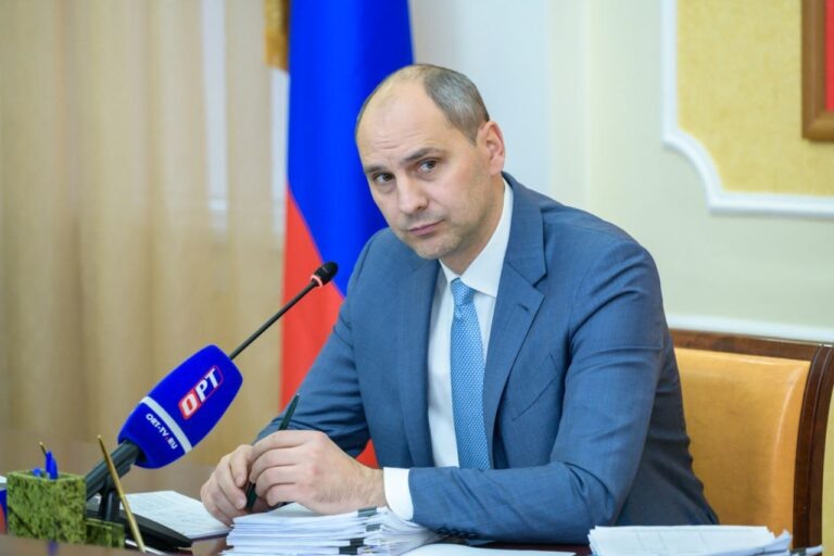    Денис Паслер: отрабатываем вопросы территорий, требующих повышенного внимания Оренбуржье