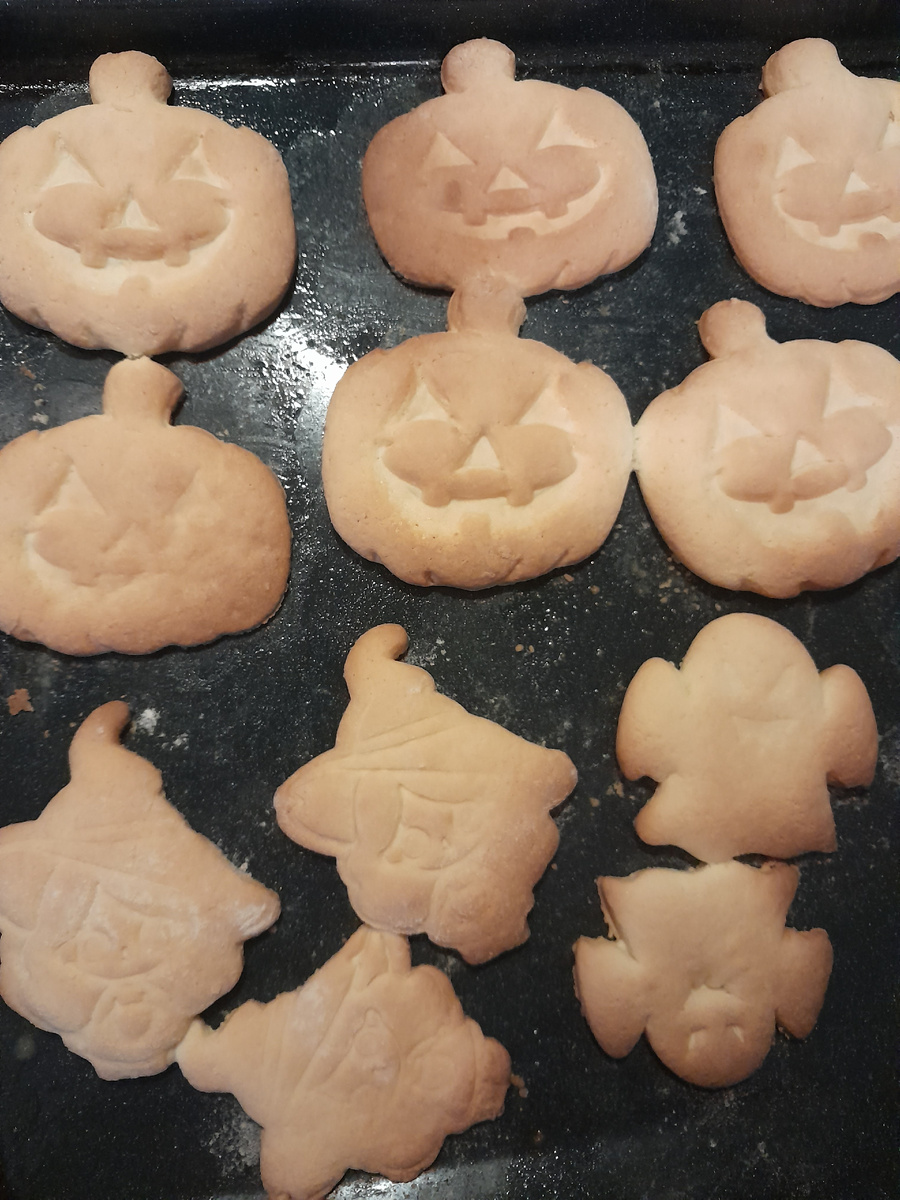 Тыковки, ведьмочки и привидения)