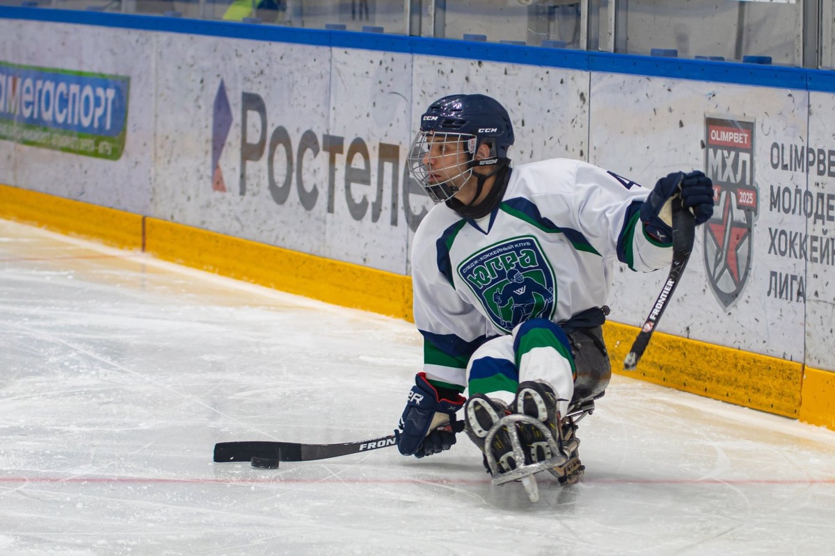    В матче двух самых титулованных команд России «Югра» уверенно обыграла подмосковный «Феникс»