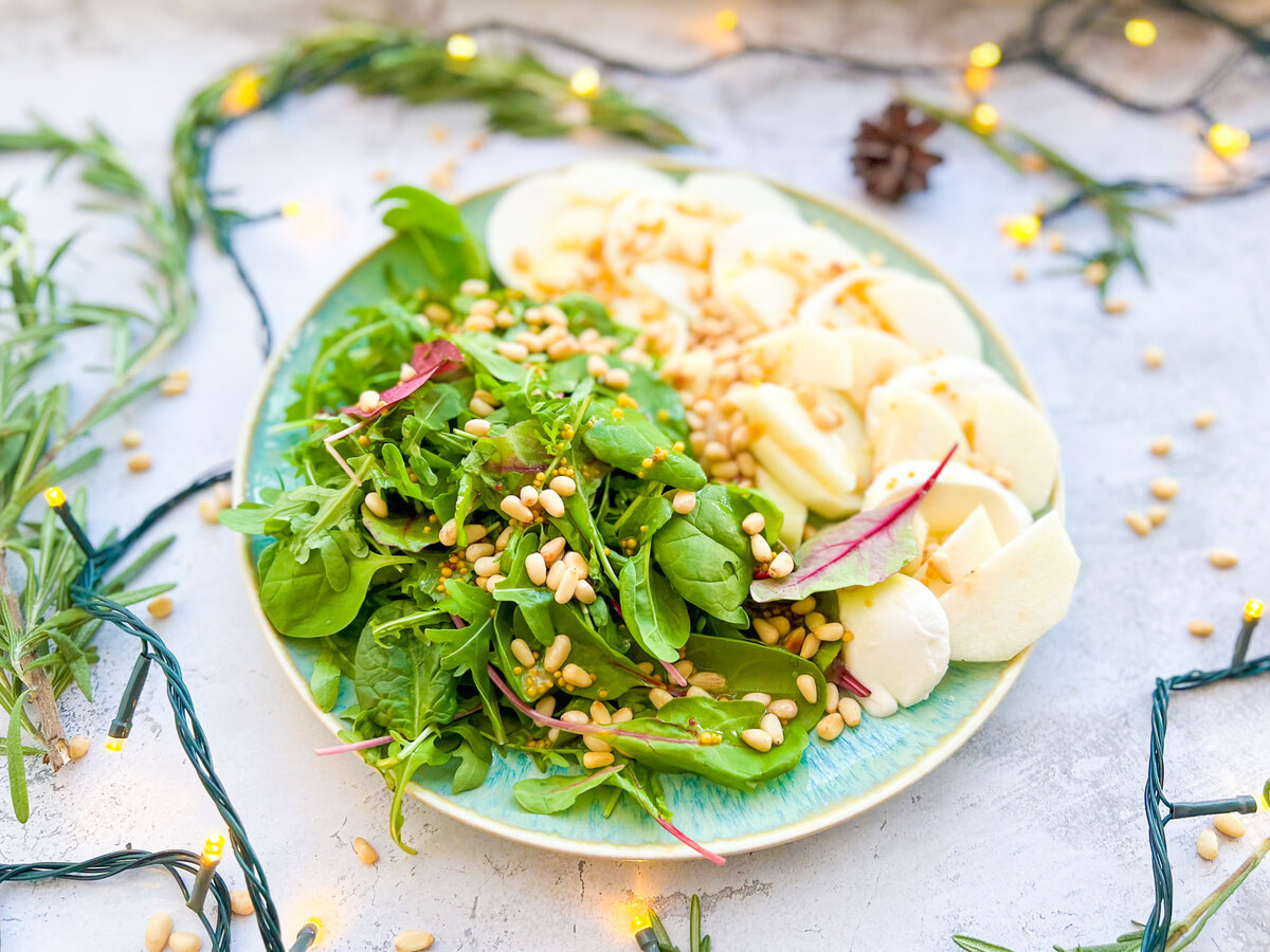 Салат с грушей - Сладкий Персик