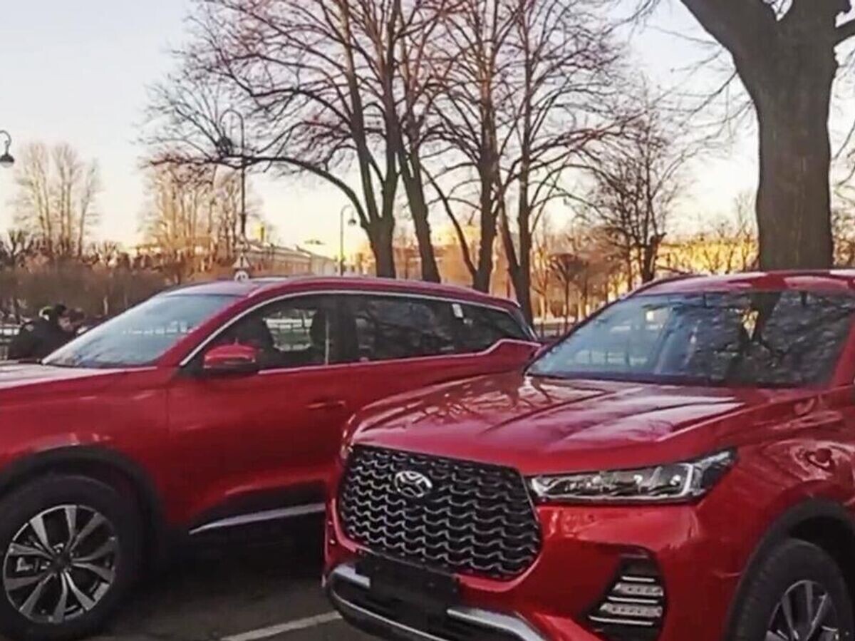    Новые модели автомобиля бренда Xcite X-Cross 7© РИА Новости