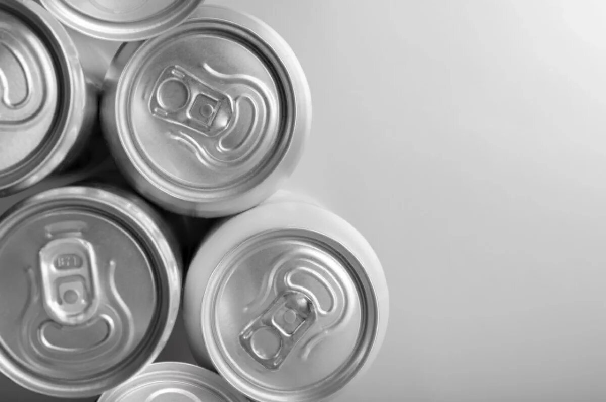    В РФ перестанут продавать пиво в полулитровых банках