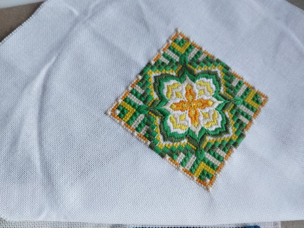 Апельсиновый цветок.