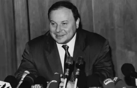 Егор Гайдар