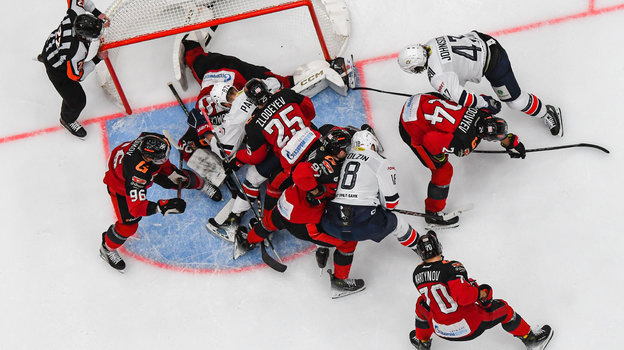    ХК «Авангард»