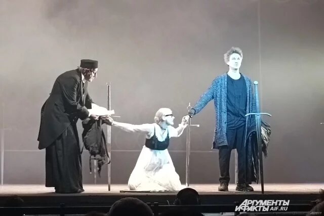    Чем интересна новая версия «Гамлета» в «Ленкоме»?