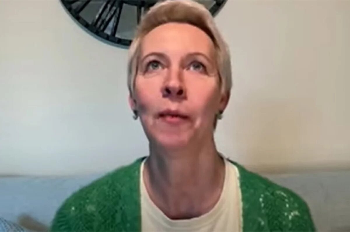    Лазарева похвасталась, что спаслась от стихии в Испании на «тёплом» Кипре