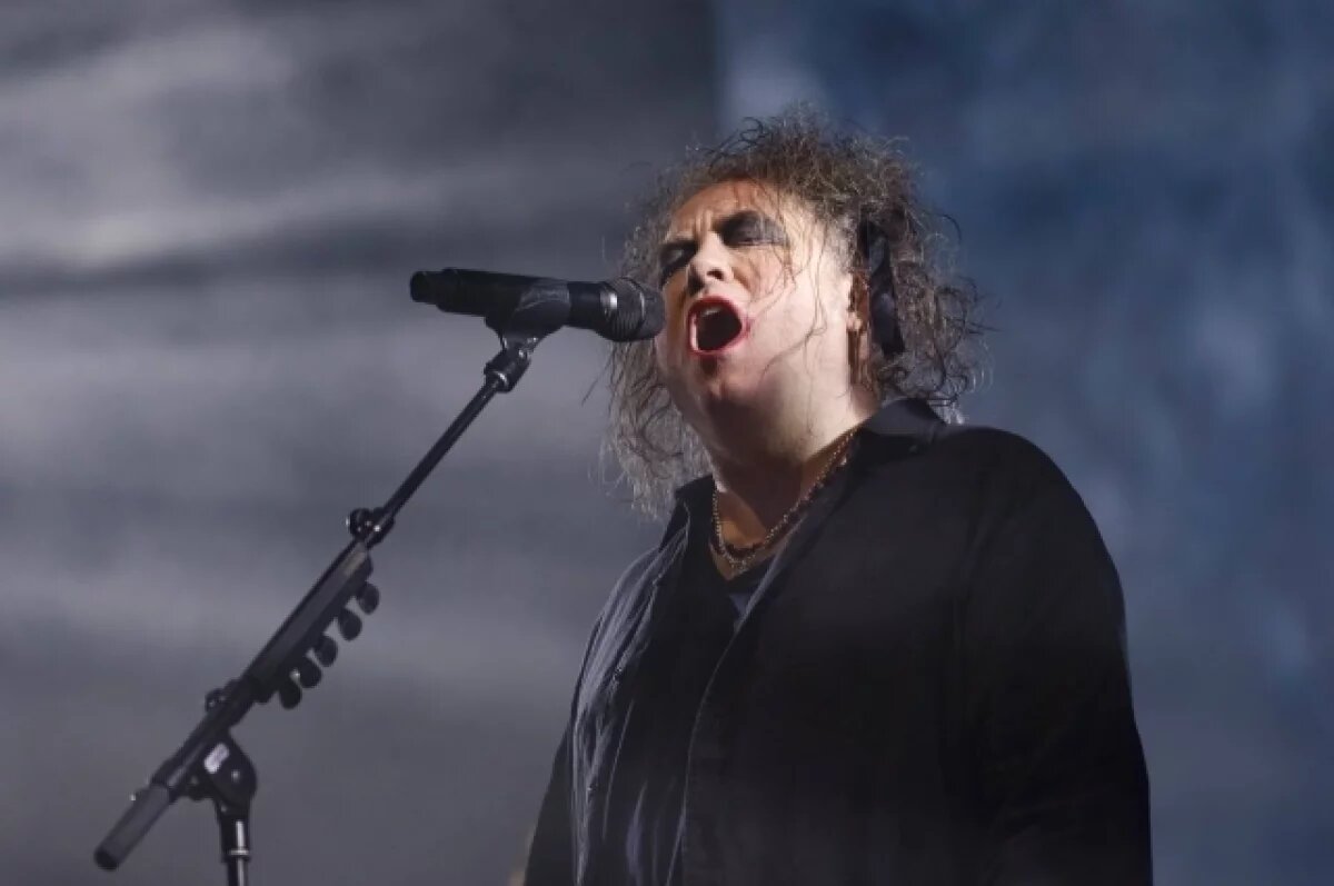    Британская рок-группа The Cure выпустила первый за последние 16 лет альбом