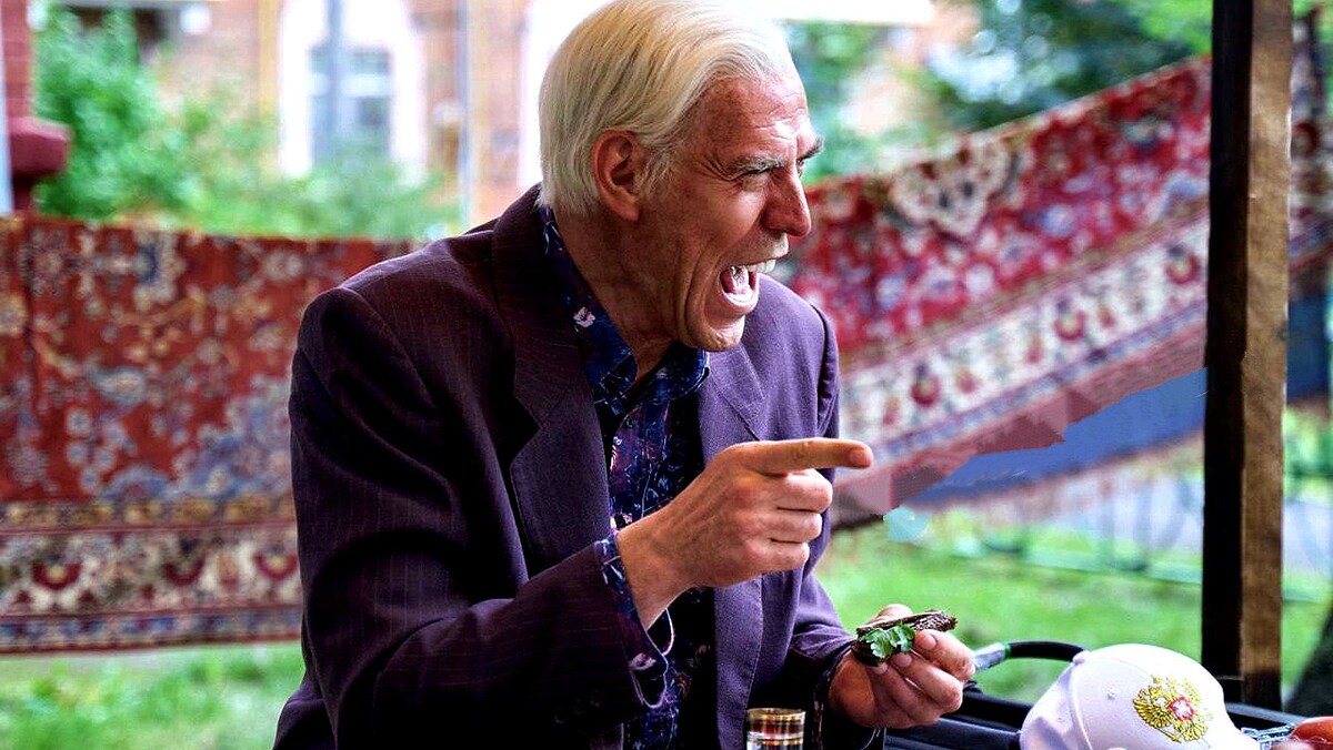 Кадр из сериала "Гудбай"