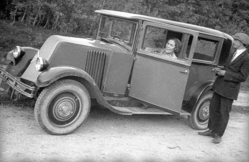 Лиля Брик и Renault NN
