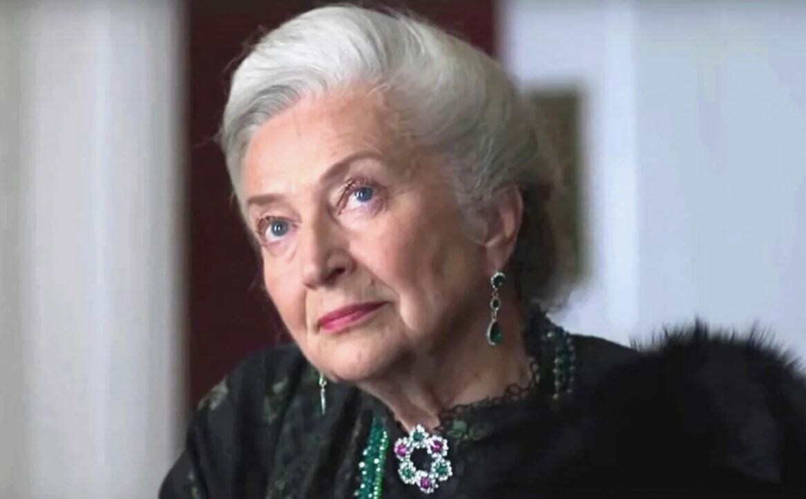 Заслуженная артистка России Валентина Кособуцкая. Фотография взята из свободных источников на просторах Интернета