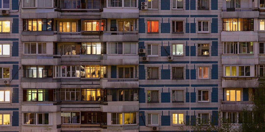 Половина жителей многоэтажек не знали о заработке на общем имуществе