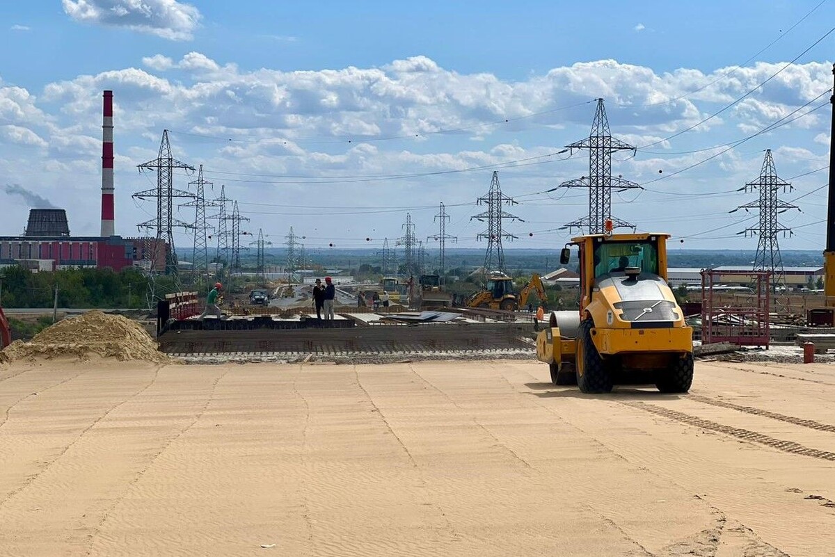 © Официальный портал Правительства Ростовской области / donland.ru / CC BY 4.0 (Строительство «Западной хорды», август 2024 г. К этому моменту объект был готов на 90%)