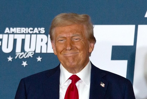    Дональд Трамп